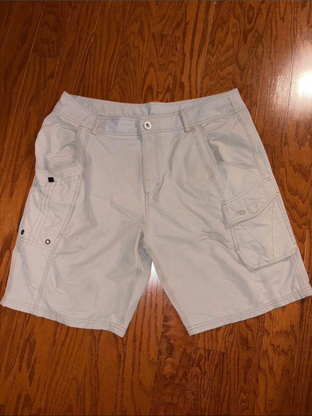AFTCO Men's Cargo Shorts in Light Beige